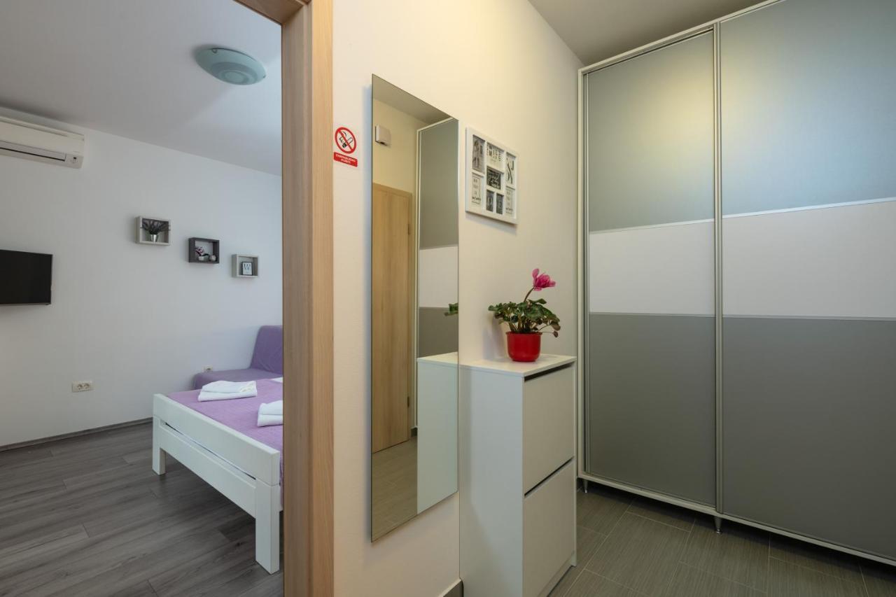 Apartments Greta & Ivona PUY Exterior foto